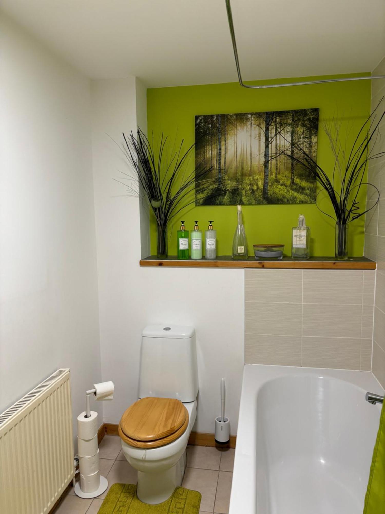 Maciver Farraline Court Apartment *
